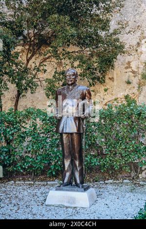 Monaco, Monaco - 20. Januar 2024: Statue von Rainier III., Prinz von Monaco Stockfoto