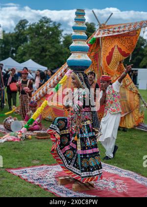 Reading MELA ist die größte Veranstaltung für die südasiatische Gemeinschaft in Reading. Das Festival zieht Auftritte aus verschiedenen lokalen und internationalen Ländern an Stockfoto