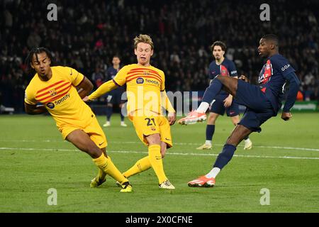 © Julien Mattia/Le Pictorium/MAXPPP - Paris 10/04/2024 Julien Mattia/Le Pictorium - 11/04/2024 - France/Ile-de-France/Paris - but d'Ousmane Dembele pour le PSG lors du quart de Finale de Ligue des Champions entre le PSG et le FC Barcelone au Parc des Princes, le 10 avril 2024 - no va, keine Valeurs actuelles, kein JDD, JDD Out, kein russland, russland Out/11/04/2024 – Frankreich/Ile-de-France (Region)/Paris – Ousmane Dembeles Tor für PSG im Champions-League-Viertelfinale zwischen PSG und FC Barcelona im Parc des Princes, 10. April 2024. Stockfoto