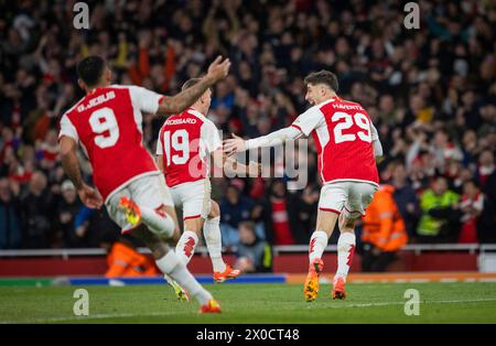 London, England. April 2024. Torjubel: Gabriel Jesus (Arsenal) Leandro Trossard (Arsenal) Kai Havertz (Arsenal) Arsenal London - Bayern München Ars Stockfoto