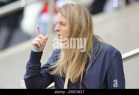 Aachen, Deutschland. April 2024. firo: 09.04.2024 Fußball, Fußball, 2023/2024 FRAUEN INTERNATIONALES SPIEL EURO Qualifikation EM-Quali Deutschland - Island Nia Kunzer Teamleiterin Deutschland Credit: dpa/Alamy Live News Stockfoto