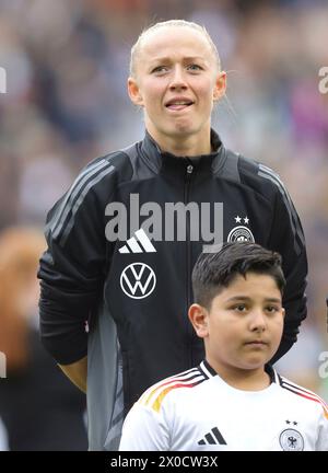 Aachen, Deutschland. April 2024. firo: 09.04.2024 Fußball, Fußball, 2023/2024 FRAUEN INTERNATIONALES SPIEL EURO Qualifikation EM-Quali Deutschland - Island Lea Schuller von Deutschland Portrait Credit: dpa/Alamy Live News Stockfoto