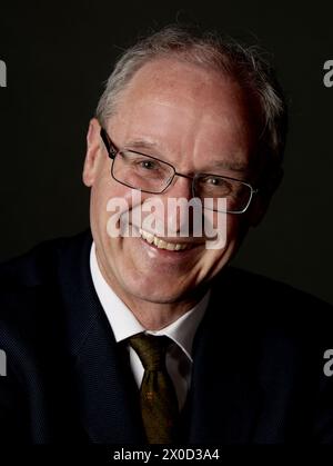 Sinclair Mackay Das Literarische Lunch Der Oldie 09-04-24 Stockfoto