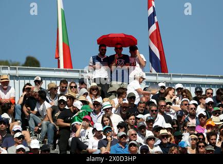 Roquebrune Cap Martin, Frankreich. April 2024. © PHOTOPQR/NICE MATIN/Jean Francois Ottonello ; Roquebrune-Cap-Martin ; 11/04/2024 ; ROLEX MONTE-CARLO MASTERS HUITIEMES - Ambiance Tribunes *** Lokaler Titel *** Credit: MAXPPP/Alamy Live News Stockfoto