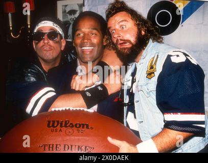 **DATEIFOTO** O.J. Simpson ist gestorben. ABl. Simpson 1994 Foto von Adam ScullPhotoLink/MediaPunch Stockfoto