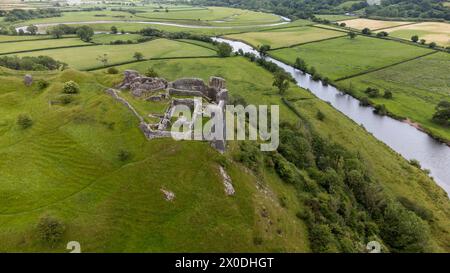 Luftaufnahme von Castell Dryslwyn, Dryslwyn Castle, Welsh Castle Castle, in der Nähe von Llandeilo, Carmarthenshire, Wales, Großbritannien Stockfoto