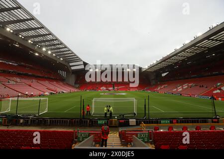 Liverpool, Großbritannien. April 2024. Liverpool, England, 11. April 2024: Allgemeine Ansicht von Anfield während des Spiels der UEFA Europa League zwischen Liverpool und Atalanta in Anfield in Liverpool, England (Alexander Canillas/SPP) Credit: SPP Sport Press Photo. /Alamy Live News Stockfoto