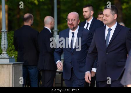 Der polnische Premierminister Donald Tusk hält in Warschau ein Treffen zur strategischen Agenda ab. Präsident des Europäischen Rates, Charles Michel, trifft am Donnerstag, den 11. April 2024, in Warschau, Polen zu dem Treffen der strategischen Agenda mit dem polnischen Premierminister Donald Tusk ein. Warschau Polen Copyright: XAleksanderxKalkax Stockfoto