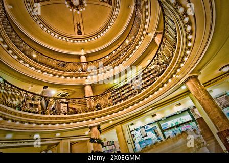 El Ateneo Grand Splendid, Barrio Norte ist einer der bekanntesten Buchläden in Buenos Aires, 1919 als Theater in Argentinien eröffnet Stockfoto