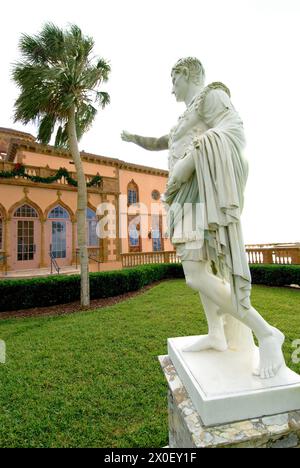 CA d'Zan (venezianisch für „House of John“) Villa am Wasser für Mable & John Ringling auf dem Anwesen mit dem Ringling Museum of Art-Sarasota, FL Stockfoto