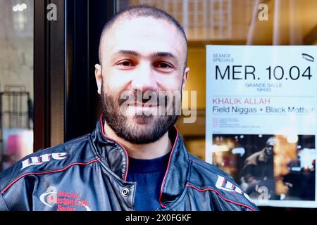 Straßburg, Frankreich. April 2024. Khalik Allah, ein amerikanischer und jamaikanischer Filmemacher, Videokünstler und Fotograf, lebt in Straßburg. Im Rahmen des internationalen Dokumentarfilmfestivals KODEX wird er an einer Retrospektive seiner Dokumentarfilme im Kino Cosmos teilnehmen. 10. April 2024 In Straßburg Im Nordosten Frankreichs. Foto: Nicolas Roses/ABACAPRESS.COM Credit: Abaca Press/Alamy Live News Stockfoto