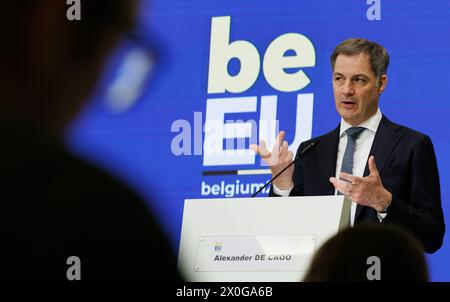 Brüssel, Belgien April 2024. Premierminister Alexander de Croo beantwortet Fragen während einer Pressekonferenz zu den Halbzeitergebnissen des belgischen Ratsvorsitzes am Freitag, den 12. April 2024 in Brüssel. Seit dem 1. Januar 2024 begann der belgische Ratsvorsitz der Europäischen Union für sechs Monate. BELGA FOTO BENOIT DOPPAGNE Credit: Belga News Agency/Alamy Live News Stockfoto