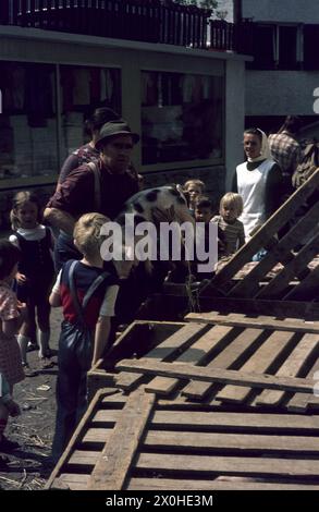 Bauernmarkt in St. Leonhards [automatisierte Übersetzung] Stockfoto