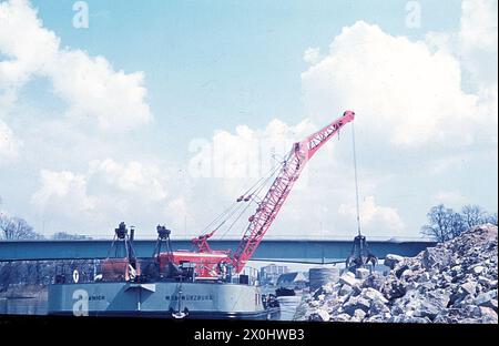 Ochsenfurter Schiffe / Main [automatisierte Übersetzung] Stockfoto