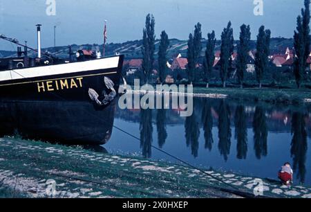 Lieferung im Hauptversand [automatisierte Übersetzung] Stockfoto
