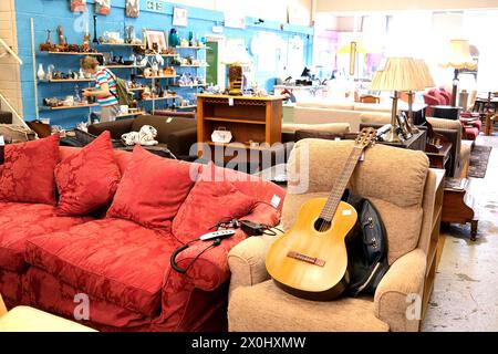 Pilgerhospiz Möbellager (innen), Chartham, Stadt canterbury, East kent, großbritannien april 2024 Stockfoto