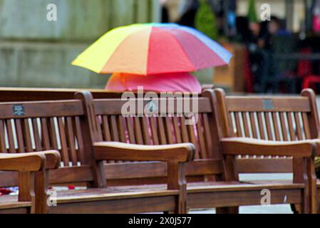 Glasgow, Schottland, Großbritannien. 12h April 2024: Wetter in Großbritannien: Sonnenschein und Duschen über der Stadt. Credit Gerard Ferry/Alamy Live News Stockfoto