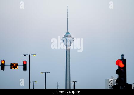 Der Miladenturm in Teheran, Iran. Stockfoto