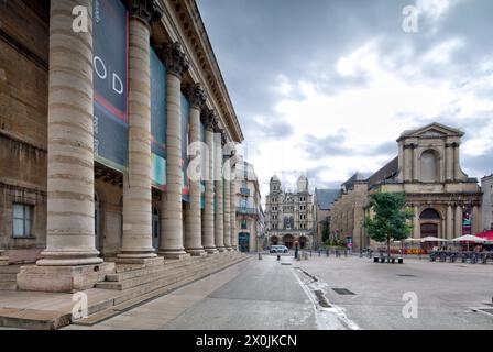 Großes Theater, Theater, Oper, Saint-Michel, Kirche, Bibliotheque Municipale - La NEF, Architektur, Dijon, Departements Cote-d'Or, Frankreich, Europa, Stockfoto