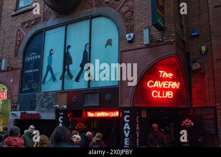 England, Liverpool - 28. Dezember 2023: Eintritt in den Cavern Club. Stockfoto