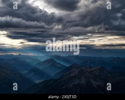 Sommerabend auf der Zugspitze Stockfoto