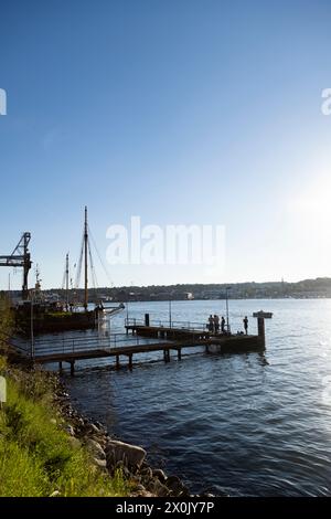 Flensburg, Sonnenuntergang Spaziergang um den Hafen Stockfoto