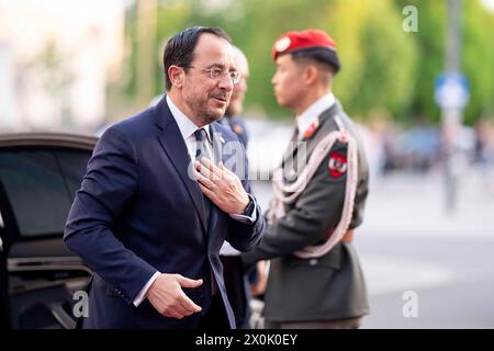 Wien, Wien, Österreich. April 2024. Zypernpräsident NIKOS CHRISTODOULIDES begrüßte zu Gesprächen über die „strategische Agenda der EU“ (Credit Image: © Andreas Stroh/ZUMA Press Wire) NUR REDAKTIONELLE VERWENDUNG! Nicht für kommerzielle ZWECKE! Stockfoto