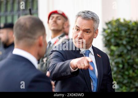 Wien, Wien, Österreich. April 2024. Österreichischer Bundeskanzler KARL NEHAMMER bei Gesprächen zur „Strategischen Agenda der EU“ (Credit Image: © Andreas Stroh/ZUMA Press Wire) NUR REDAKTIONELLE VERWENDUNG! Nicht für kommerzielle ZWECKE! Stockfoto