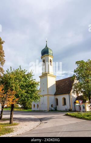 Murnau am Staffelsee, Kirche St. Leonhard in Froschhausen, Pfaffenwinkel, Oberbayern, Bayern, Deutschland Stockfoto