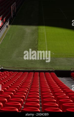Bilbao, Biskaya, Spanien - 12. April 2024 - Innenraum von San Mamés, Stadion Athletic Club de Bilbao Stockfoto