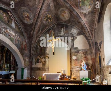 Sterzing (Vipiteno), das Kirchenschiff des Heiligen Geistes, ist im Fresko von Giovanni von Bruneck (1402) in Südtirol, Trentino-Südtirol, Italien gemalt Stockfoto
