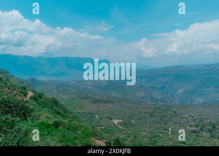 Landschaft an einem sonnigen Tag im chicamocha Canyon in santander, kolumbien, in der Regenzeit Stockfoto