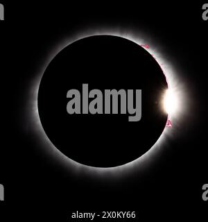 2024 Total Solar Eclipse Diamond Ring Effekt aus Makanda, Illinois Stockfoto