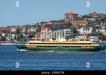 Sydney, Australien, die Manly Ferry MV Freshwater Schiff fährt zwischen Circular Quay und Manly Beach Fährhafen auf Sydney Harbour, NSW, Australien Stockfoto