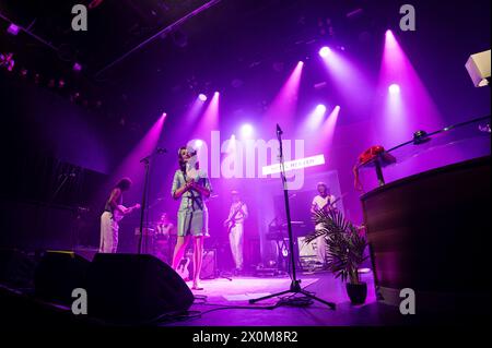 London, Vereinigtes Königreich. April 2024. Yellow Days, auch bekannt als George Van den Broek, zeigt eine Show im berühmten Koko von Camden. Cristina Massei/Alamy Live News Stockfoto