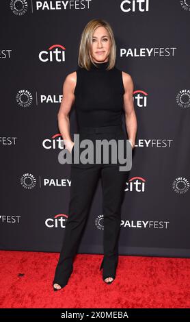 Hollywood, USA. April 2024. Jennifer Aniston kommt zum PaleyFest 2024 – The Morning Show im Dolby Theatre am 12. April 2024 in Hollywood, CA. © Lisa OConnor/AFF-USA.com Credit: AFF/Alamy Live News Stockfoto