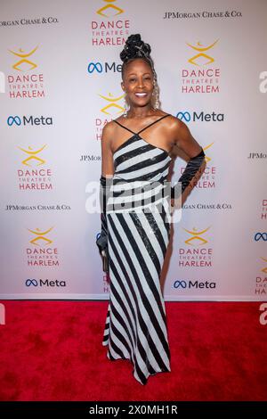 New York, Usa. April 2024. Karen Brown besucht das Dance Theater of Harlems Annual Vision Gala zu Ehren von Misty Copeland im New York City Center. Quelle: SOPA Images Limited/Alamy Live News Stockfoto