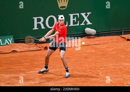 Ugo Humbert während des Rolex Monte-Carlo ATP Masters 1000 Tennis am 11. April 2024 im Monte Carlo Country Club in Roquebrune Cap Martin, Frankreich bei Monaco. Foto: Victor Joly/ABACAPRESS.COM Stockfoto