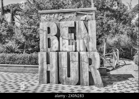 ROM - SEPTEMBER 12: Schild für den Film 'Ben Hur' im Cinecitta World Amusement Park, in der Nähe von Rom, Italien, 12. September 2019. Der Park offiziell Ope Stockfoto