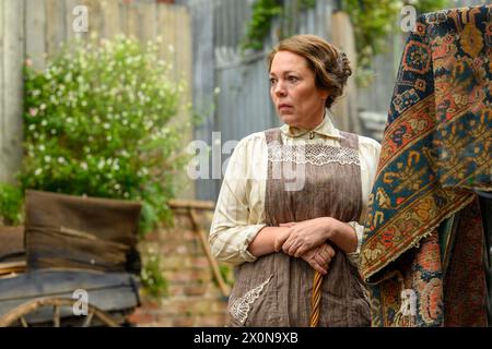 OLIVIA COLMAN in WICKED LITTLE LETTERS (2023), Regie führte THEA SHARROCK. Quelle: Blueprint Pictures/South of the River Pictures/Studiocanal/Film4 Productions/People Person Pictures/Album Stockfoto
