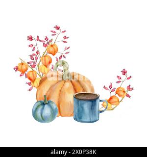 Herbstliche Blumenclips mit orangem großen Kürbis, blauer Teetasse und dunklem kleinen Kürbis. Zweige, Herbstblumen und Beeren Dekoration. Gemütlich warm Herbst f Stockfoto