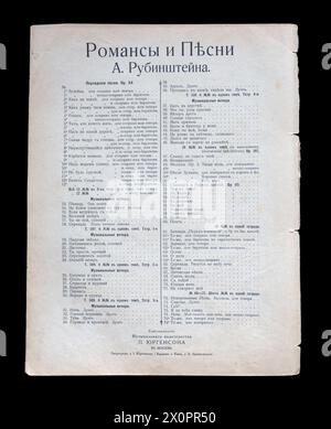 Notenbuch Anton Grigorjewitsch Rubinstein (russisch: Антон Григорьевич Рубинштейн, romanisiert: Anton Grigorjewitsch Rubinschteyn; 28. November 1829 – 20. November 1894) war ein russischer Pianist, Komponist und Dirigent, der 1888 zu einer Schlüsselfigur der russischen Kultur wurde, als er das Sankt Petersburg Konservatorium des Russischen Reiches gründete. Stockfoto