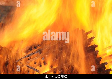 Burning Stack of Timber, Tennessee Stockfoto