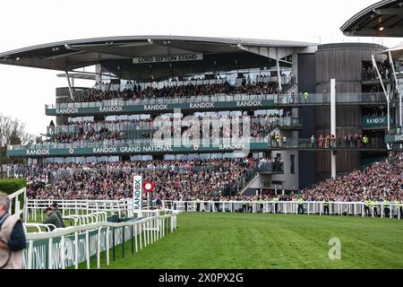 Der Stand von Lord Sefton während des Randox Grand National Day 2024 auf der Aintree Racecourse, Liverpool, Vereinigtes Königreich, 13. April 2024 (Foto: Mark Cosgrove/News Images) Stockfoto