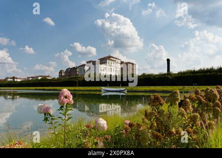 Blick auf den Königspalast von Venaria, Veranstaltungsort des G7-Ministertreffens zu Klima, Energie und Umwelt. Quelle: Alamy Stock Photo Stockfoto