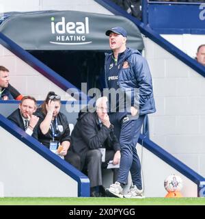 West Bromwich, Großbritannien. April 2024. Sunderlands Interimsmanager Mike Dodds. Während des EFL Sky Bet Championship-Spiels zwischen West Bromwich Albion und Sunderland bei den Hawthorns, West Bromwich, England am 13. April 2024. Foto von Stuart Leggett. Nur redaktionelle Verwendung, Lizenz für kommerzielle Nutzung erforderlich. Keine Verwendung bei Wetten, Spielen oder Publikationen eines einzelnen Clubs/einer Liga/eines Spielers. Quelle: UK Sports Pics Ltd/Alamy Live News Stockfoto