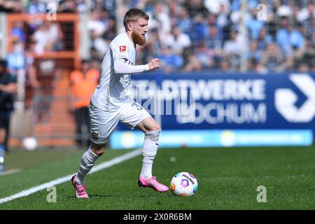 Fußball 1. Bundesliga 29. Spieltag VfL Bochum - 1. FC Heidenheim am 13.04.2024 im Vonovia Ruhrstadion Bochum Jan-Niklas Beste ( Heidenheim ) DFL-Vorschriften verbieten jede Verwendung von Fotografien als Bildsequenzen und/oder Quasi-Video. Foto: Revierfoto Stockfoto