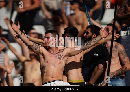 Torino, Italien. April 2024. juventus Fans vor dem Fußballspiel der Serie A zwischen Turin und Juventus im Olympiastadion Grande Torino, Norditalien - Samstag, den 13. April 2024. Sport - Fußball . (Foto: Spada/LaPresse) Credit: LaPresse/Alamy Live News Stockfoto