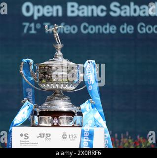 Sabadell, Barcelona, Spanien. April 2024. Barcelona Spanien 13.04.2024 Â¡Trophy Conde Godo am 1. Tag der Barcelona Open Banc Sabadell Godo am 13. April 2024 in Barcelona. (Kreditbild: © Xavi Urgeles/ZUMA Press Wire) NUR REDAKTIONELLE VERWENDUNG! Nicht für kommerzielle ZWECKE! Stockfoto