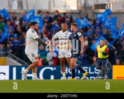 Aviva Stadium, Dublin, Irland. April 2024. Investec Champions Cup Rugby, Leinster gegen La Rochelle; die beiden Teams nach der Vollzeit Whistle Credit: Action Plus Sports/Alamy Live News Stockfoto